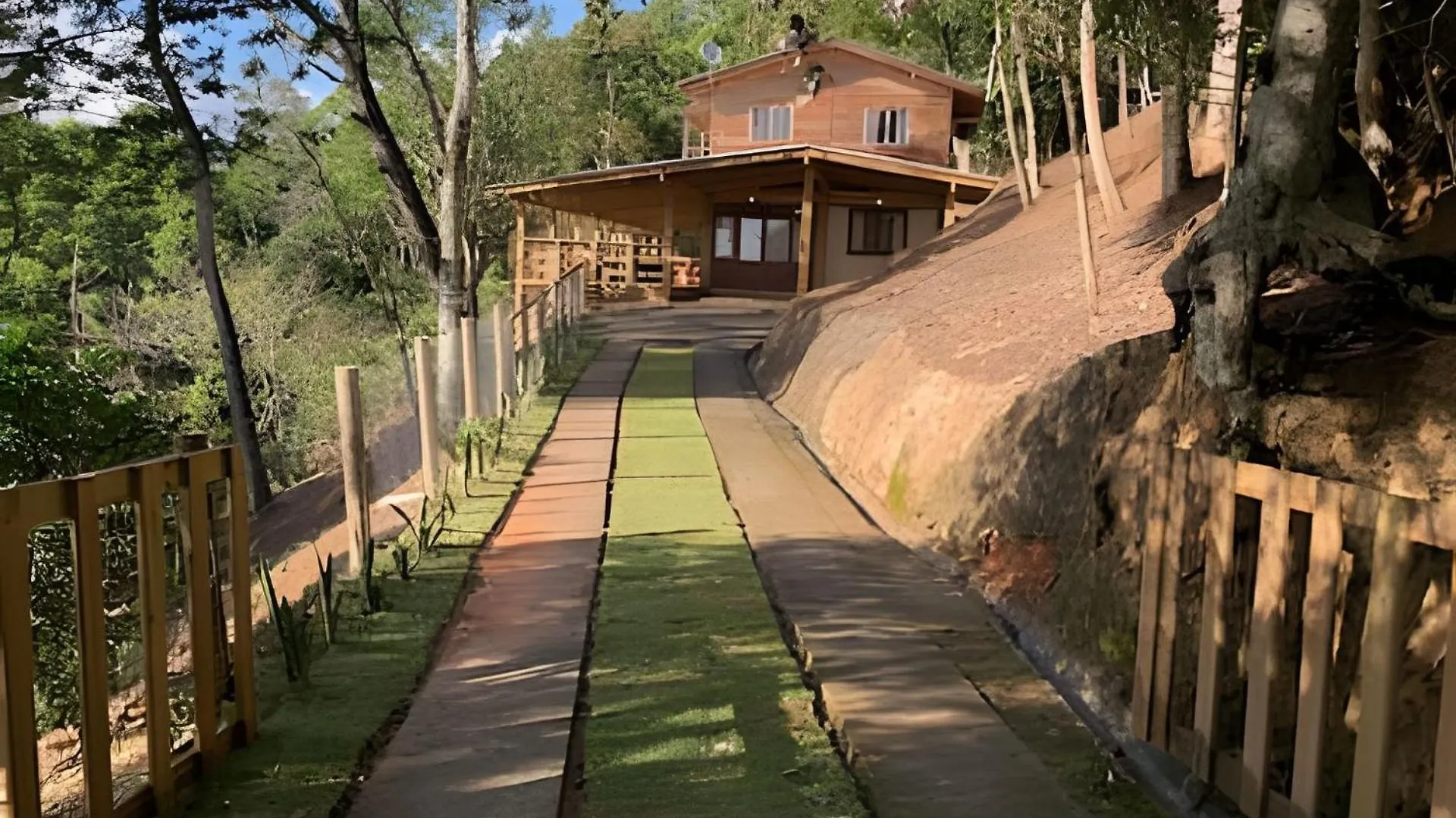 Casa Dos Alpes Com Jacuzzi Hidro E Lareira Apartment Santo Amaro da Imperatriz