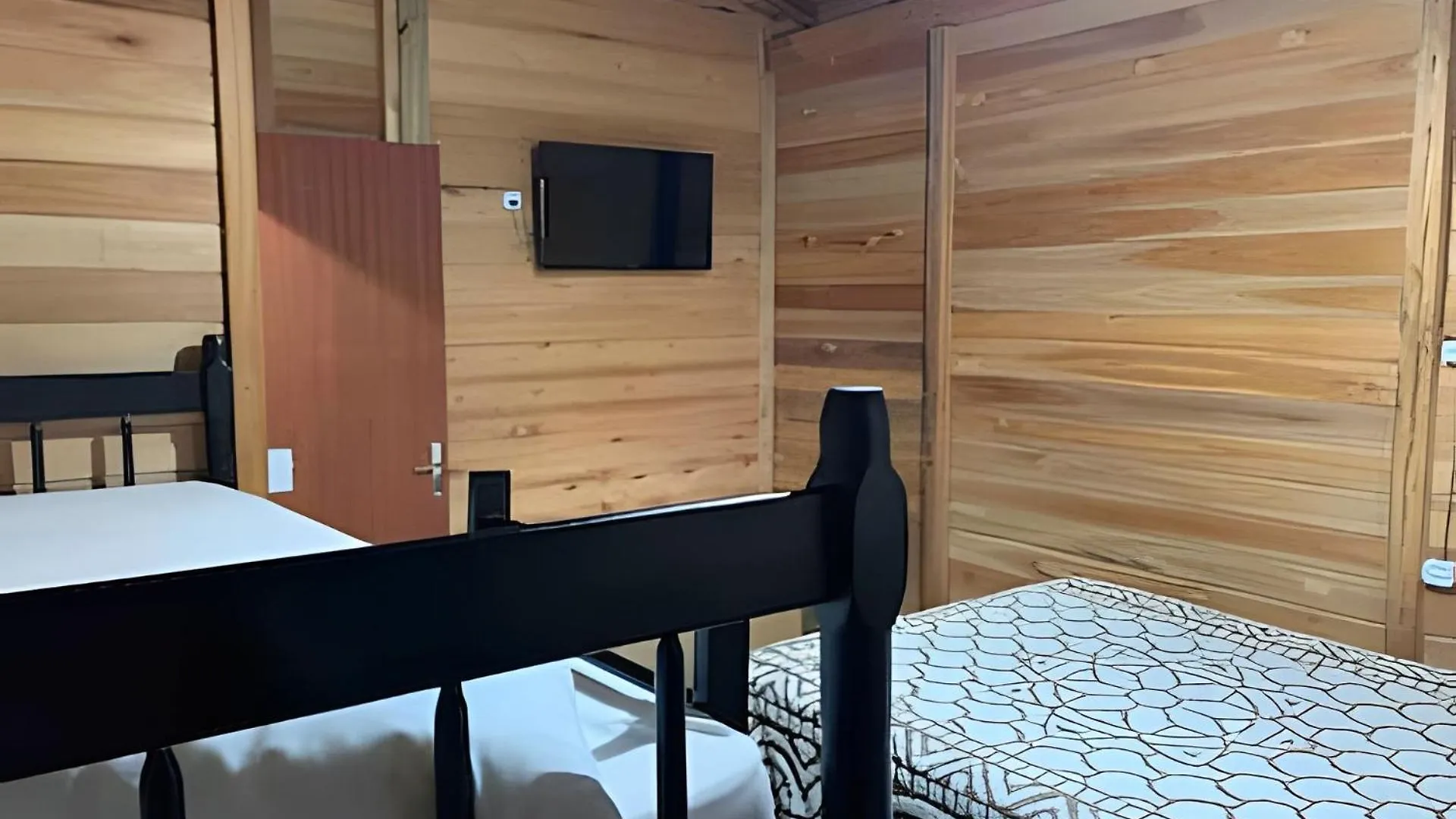 Casa Dos Alpes Com Jacuzzi Hidro E Lareira Apartment Santo Amaro da Imperatriz